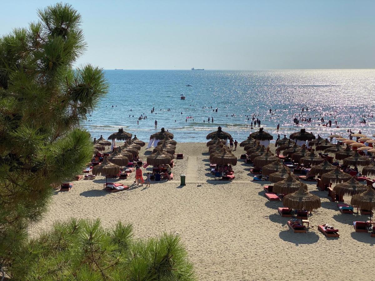Sunset Sea View - Beachfront Balcony - Ac - Wifi Durrës Eksteriør bilde